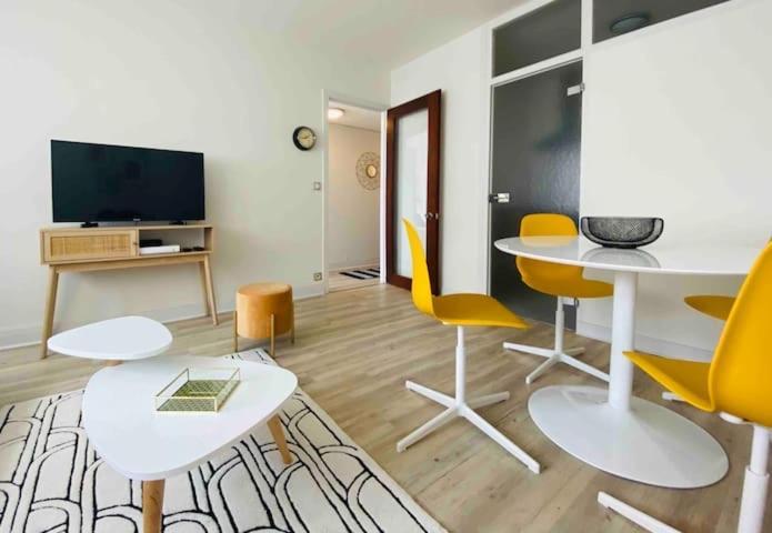 Appartements Pyrenees-Barthou Pau Exterior photo